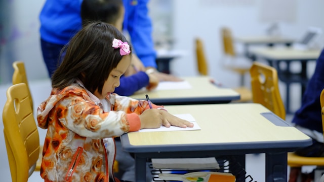 Prywatne liceum: Czym jest edukacja Montessori?